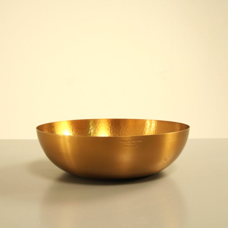 Beautiful hand plated brass fruitbowl by Tapio Wirkkala for Kultakeskus Oy. Bowl is stamped with makers maker and in a wonderful condition.

We have several bowls by Wirkkala available. Please also see our other listings.

Free shipping in November