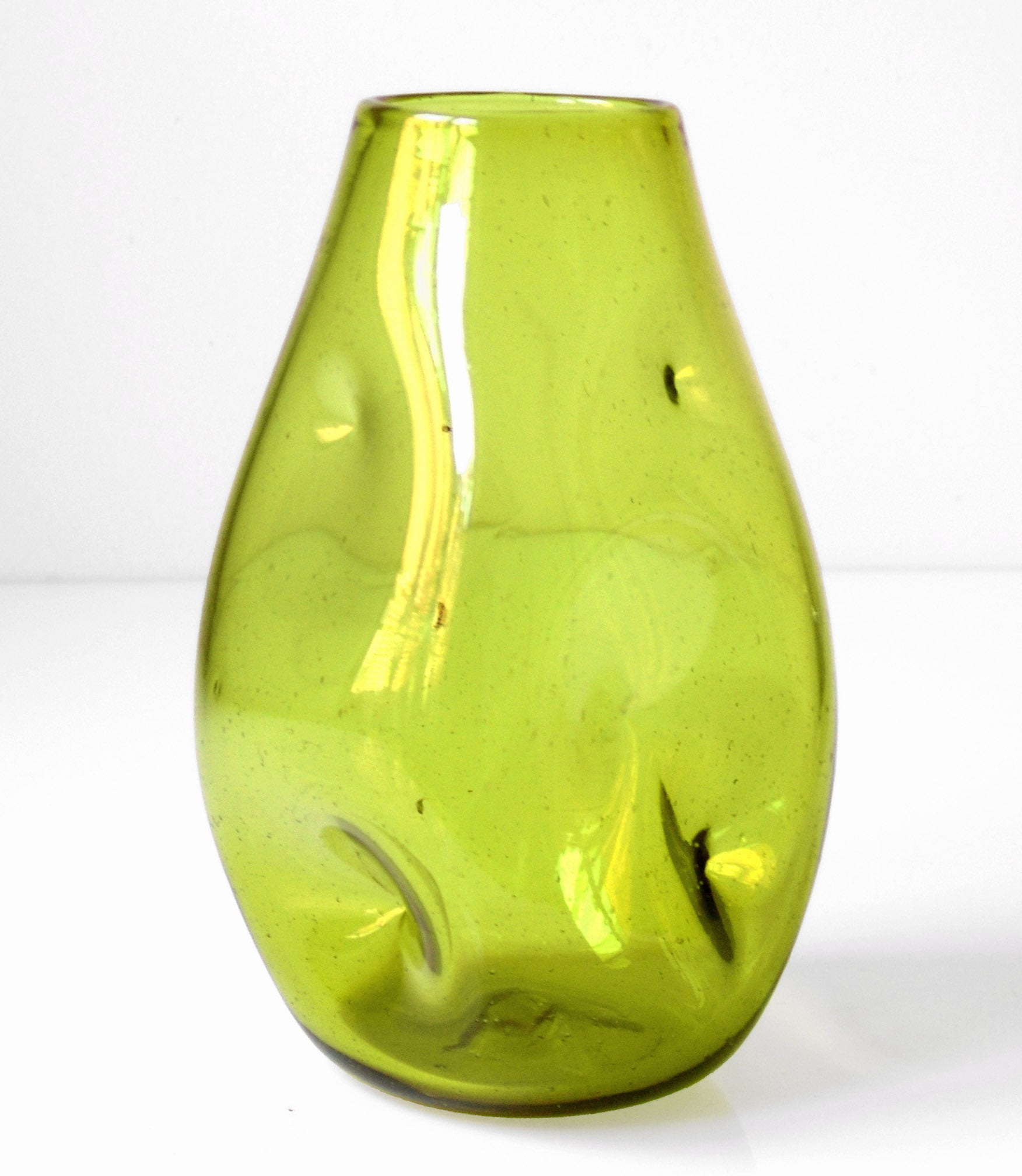 1950 Indent vase in Chartreuse by Winslow Anderson for the Blenko Glass Co. For Sale