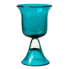 Elegan bell-footed urn form vase by Wayne Husted for Blenko 1959