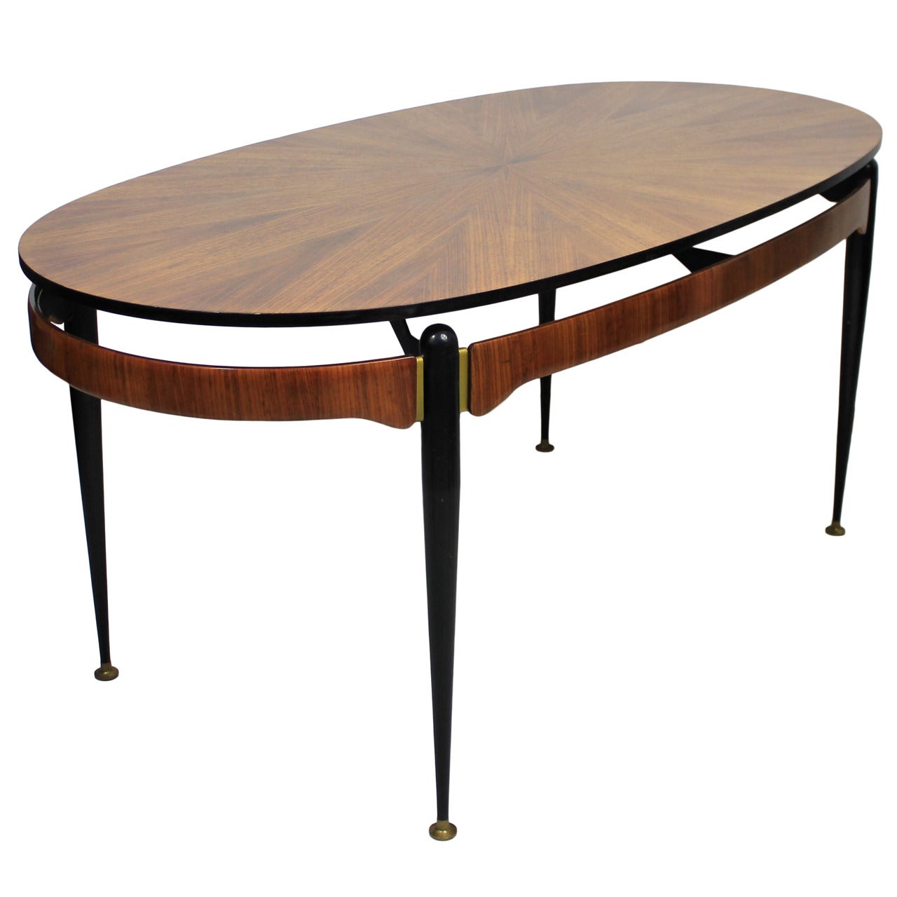 An Exceptional Dining Table In The Style Of Ico Parisi