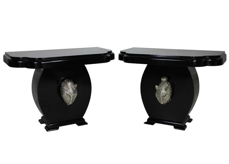 A Pair Of Large Black Lacquered Art Deco Consoles With Life Size Silver Leopard Heads 5
