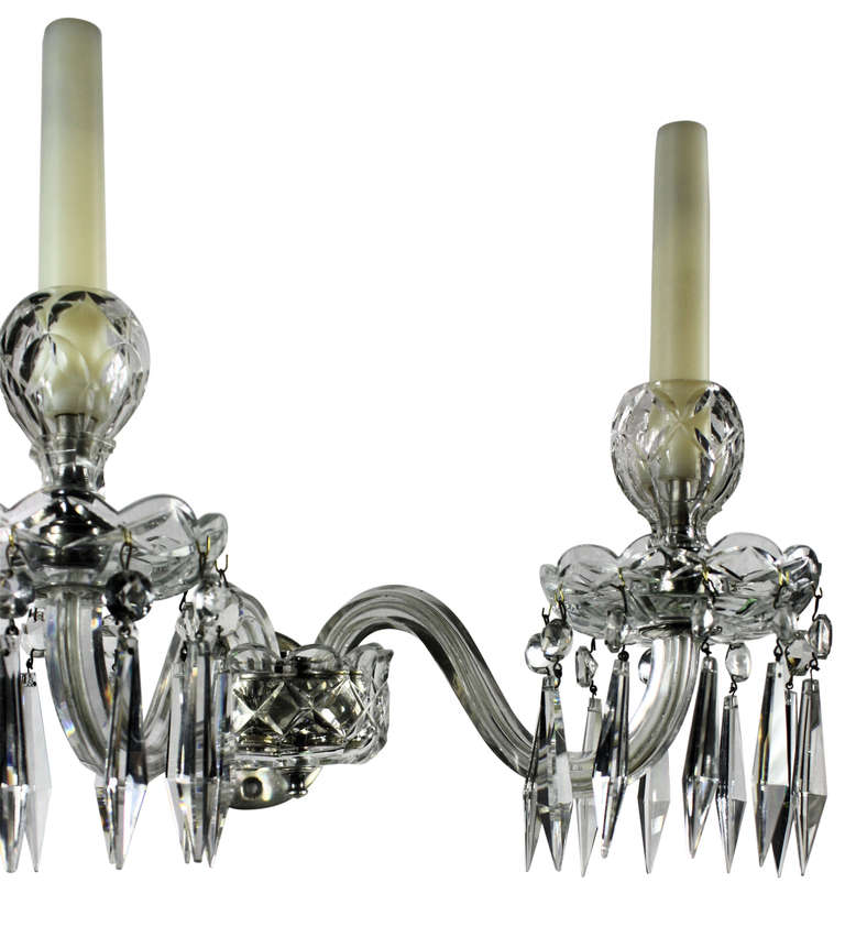 A Pair Of English Cut Glass Wall Lights By F&C Osler, circa 1880s In Excellent Condition In London, GB