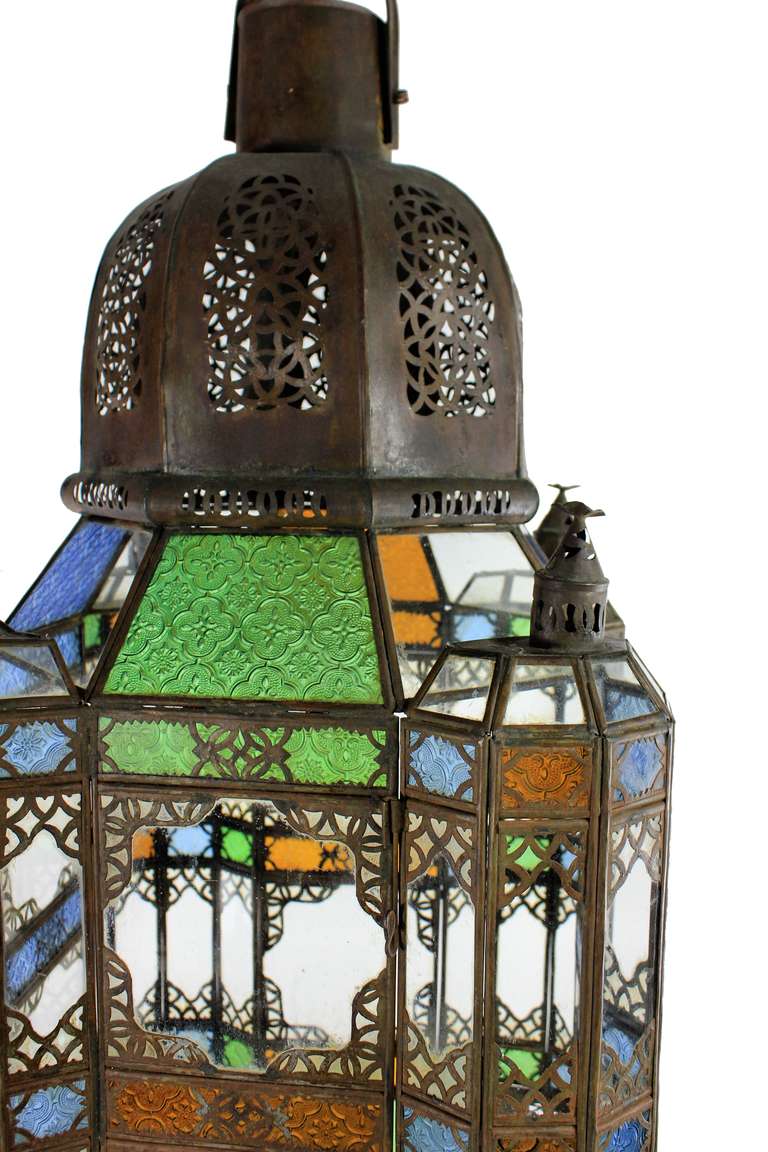 A Large 20's Moroccan Lantern In Good Condition In London, GB