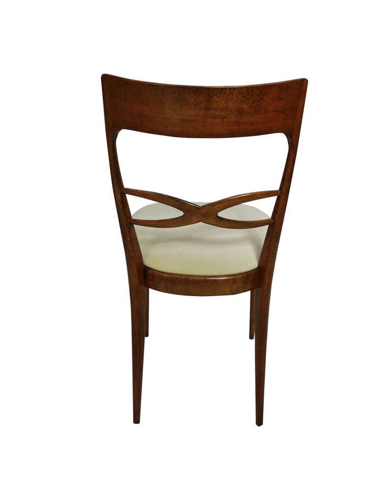 A Set of Six Elegant Italian Dining Chairs in Cherry Wood 1