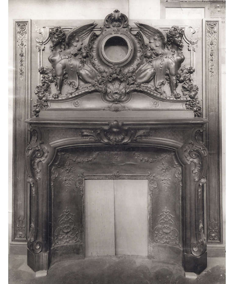 Exceptional Antique Mahogany Wood Fireplace Coming from the Armand Behic Ocean Liner, ca. 1891 1