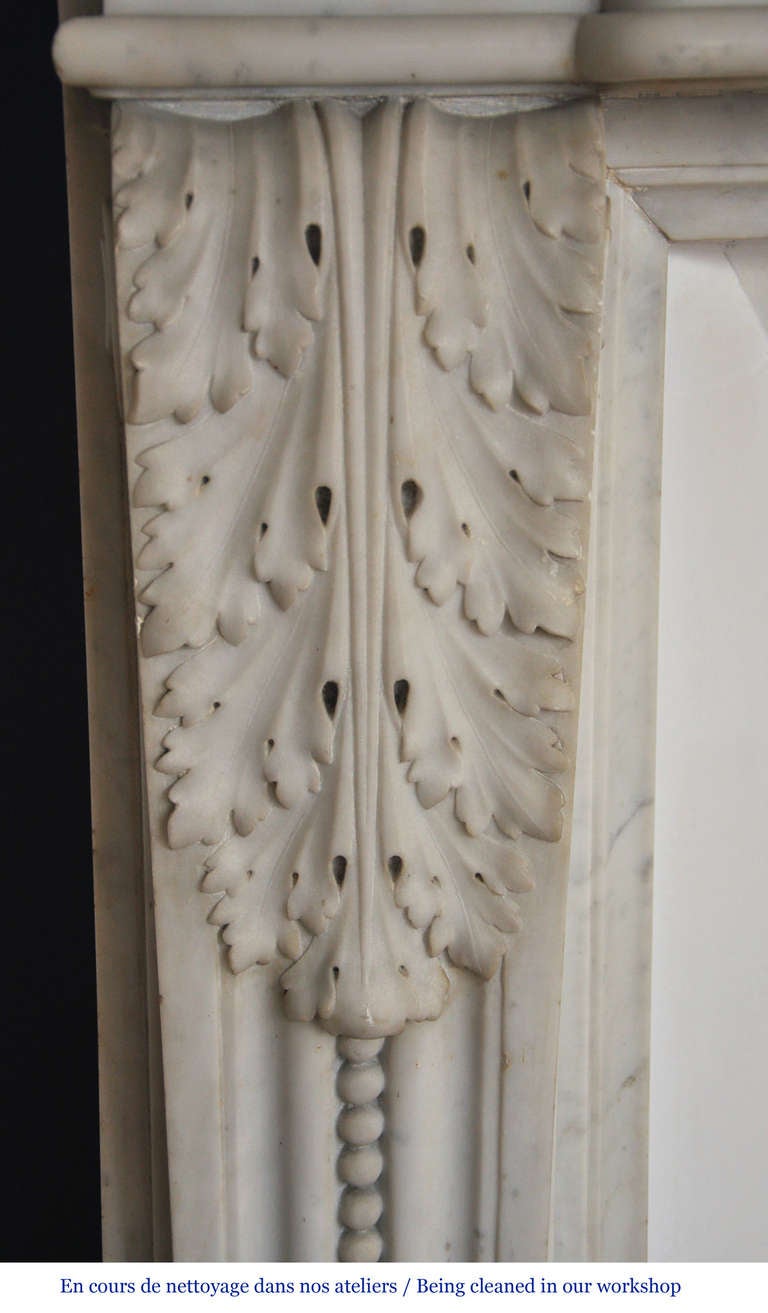 Antique Louis XVI Style Fireplace with Carved Foliages in Carrara Marble, Period 19th Century 6