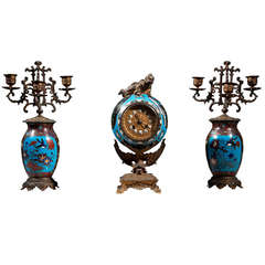 Clock set in the Chinese style made out of gilded bronze and cloisonné enamels