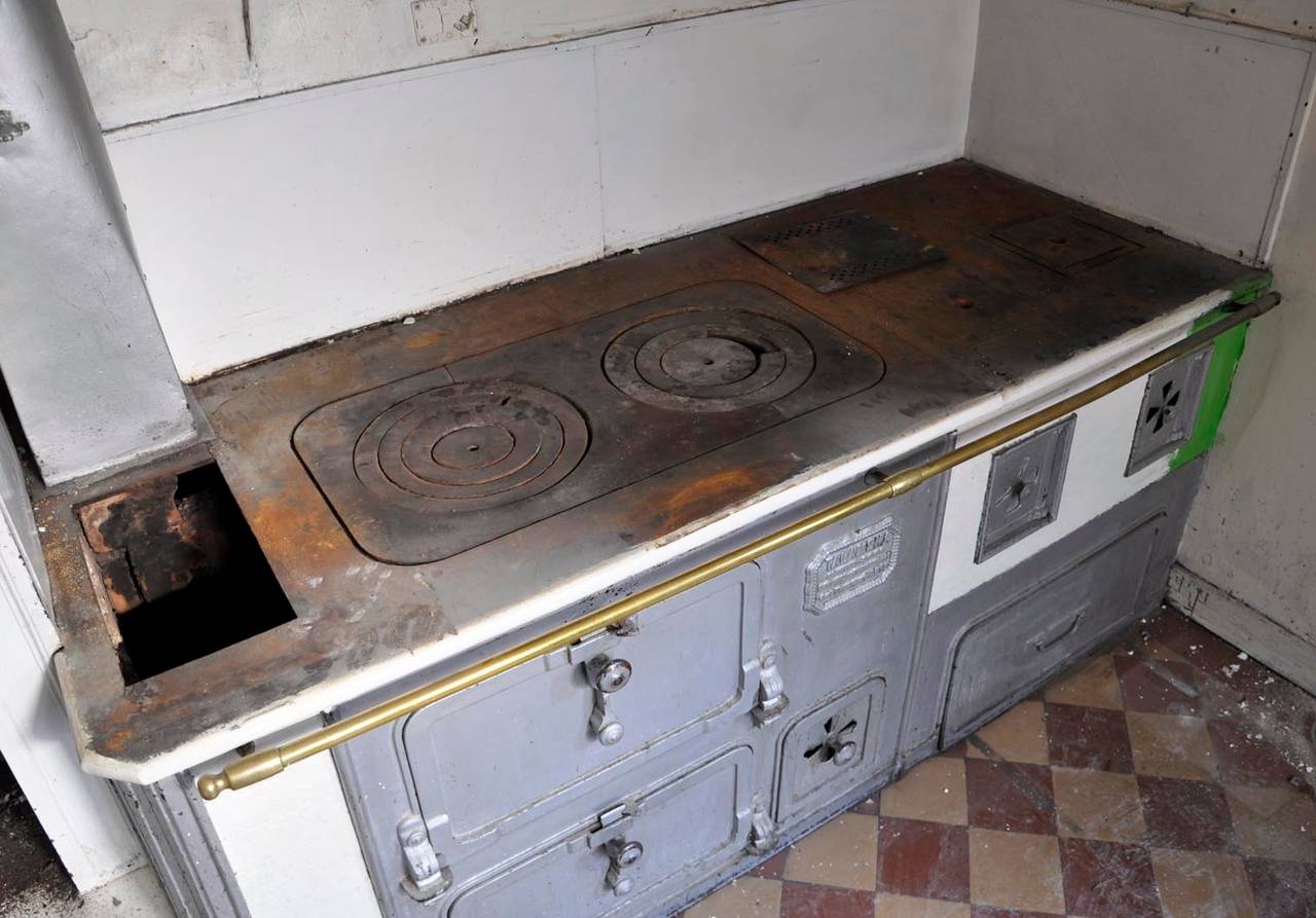 19th Century Cast iron stove from the Talamona parisian manufacture