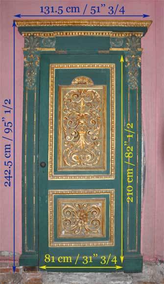 Pair of Green Painted Doors with Sculpted and Gilded Wood Panels  For Sale 4