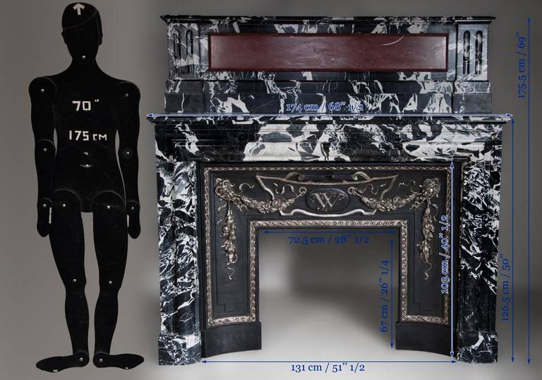 Exceptional Louis XIV Style Fireplace in Grand Antique and Red Griotte Marble 5