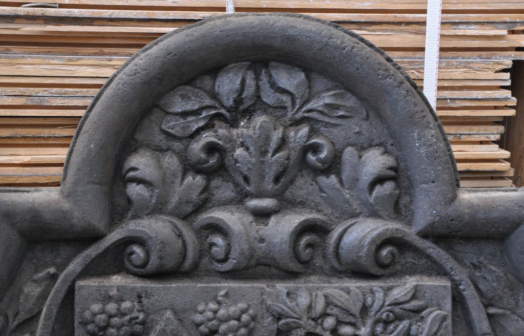 French Cast iron fireback from the 18th century with coat of arms