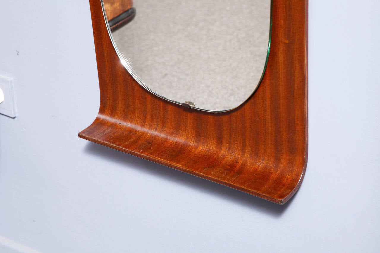 Italian Origin Plywood Mirror In Excellent Condition For Sale In Brussels, BE