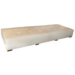 Exceptional Central Sofa-Day Bed