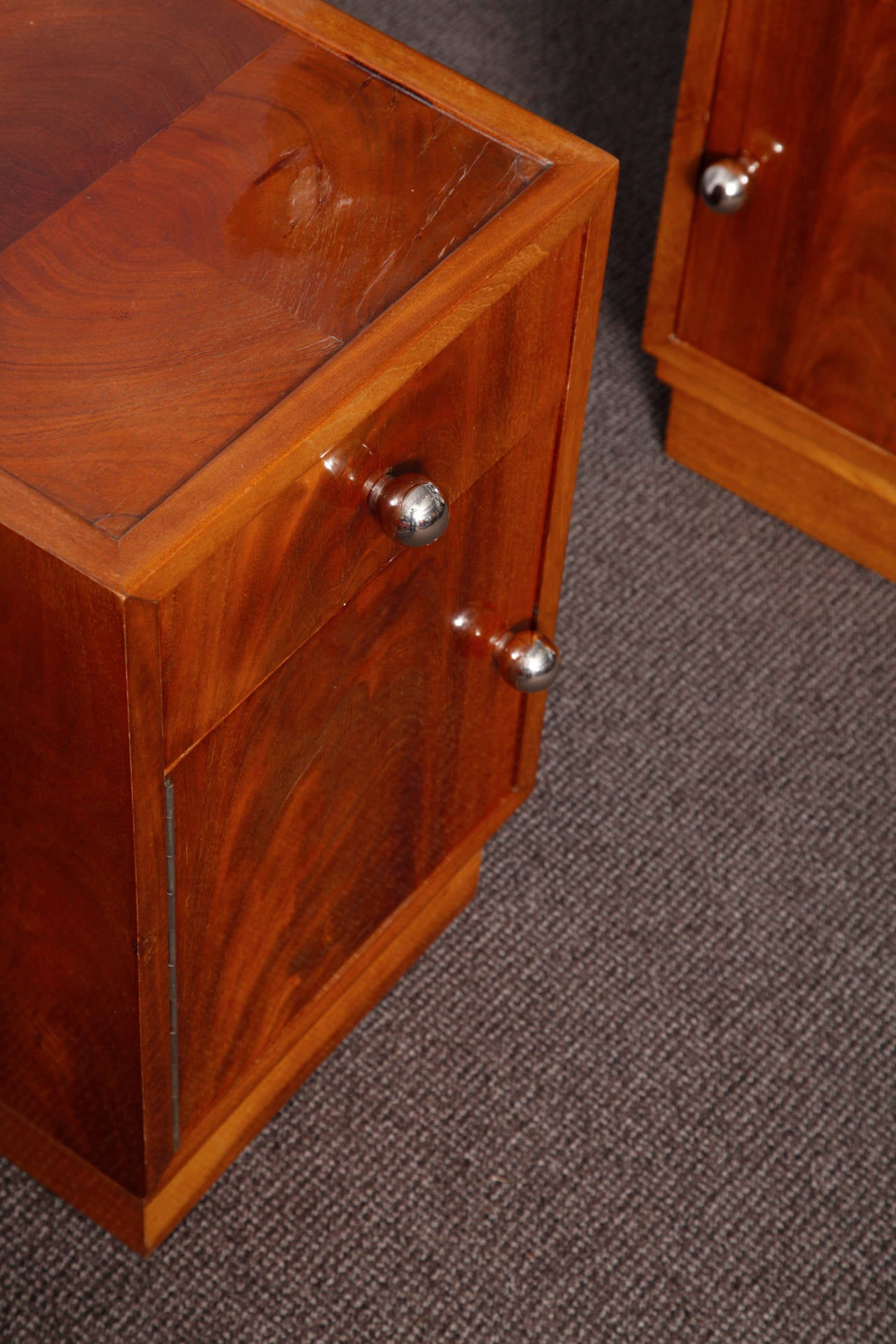 Polished Pair of Art Deco Nightstands