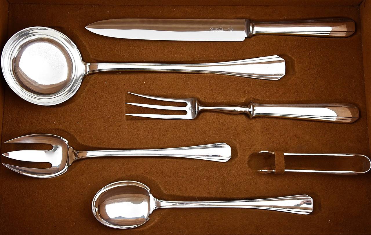 Set di posate Art Deco 128 pezzi, astuccio originale Christofle Boreal, 1935 In condizioni buone a Antwerp, BE