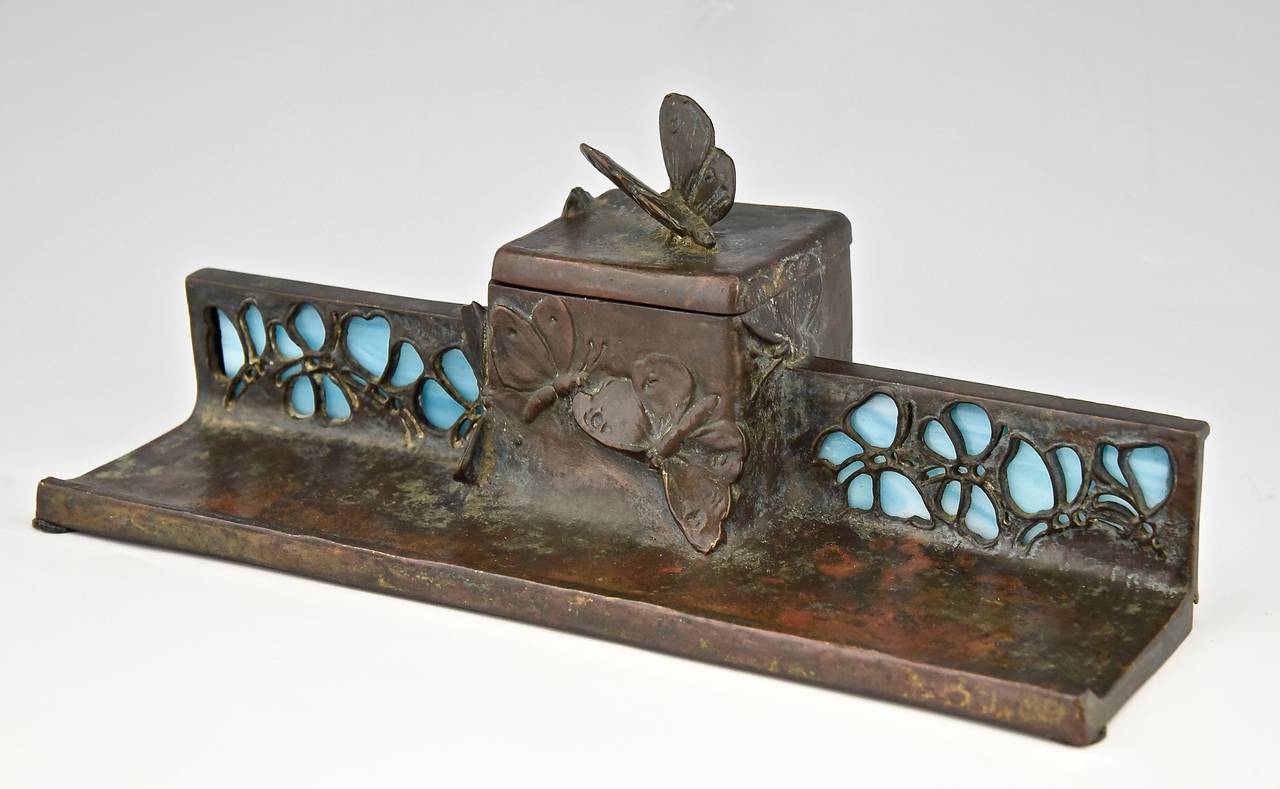 French Art Nouveau Bronze Inkwell with Butterflies and Glass Inlay, circa 1900