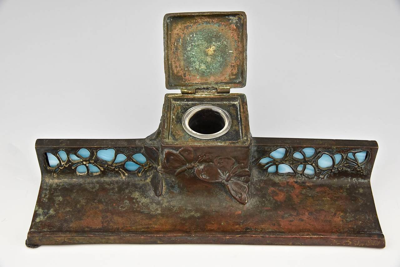 20th Century Art Nouveau Bronze Inkwell with Butterflies and Glass Inlay, circa 1900