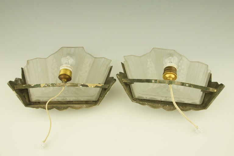 A Pair of Müller Frères Art Deco Wall Lights or Sconces 3