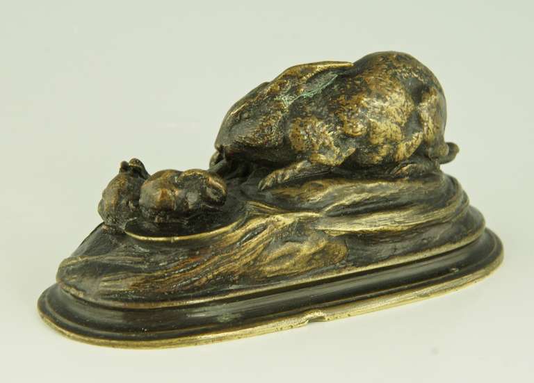 Bronze Sculpture of a Rabbit with Three Baby Rabbits by A. Cain, France 1875. In Good Condition In Antwerp, BE