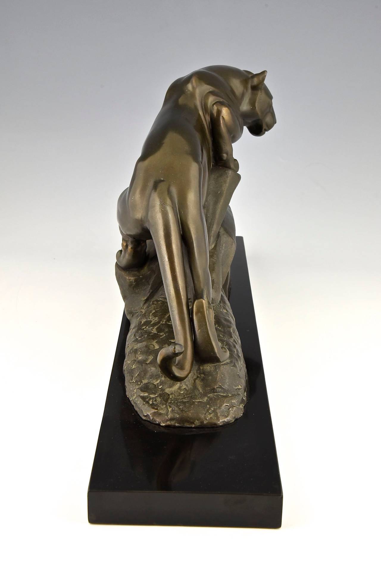 Patinated Art Deco Sculpture of a Panther by M. Leducq, France, 1935