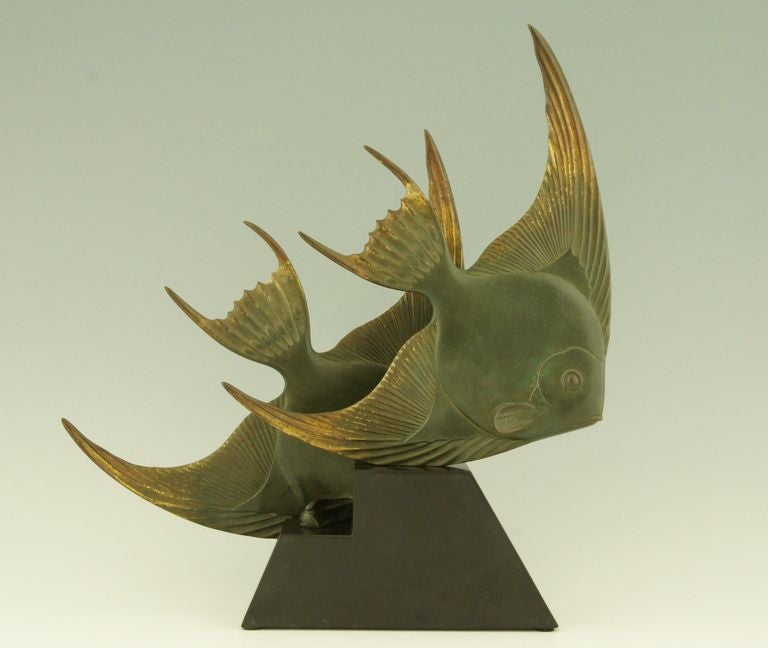Mid-20th Century Art Deco bronze sculpture of two Angelfish by Georges Lavroff.