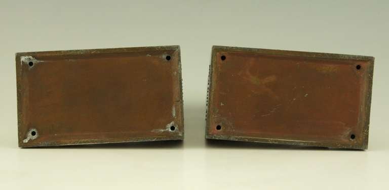 French A pair of Art Deco bookends with nudes by F. Bazin