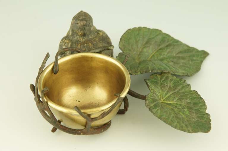 20th Century A cold painted Vienna bronze tray with a bird on a branch with leaves.