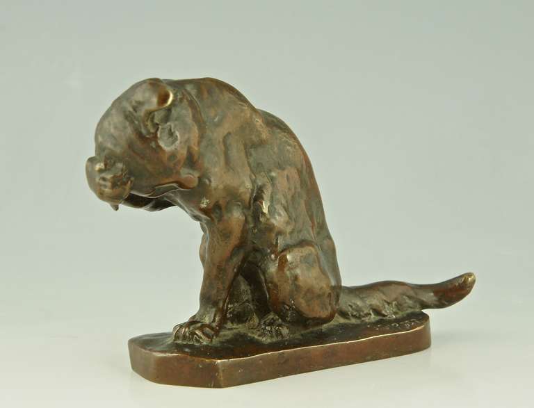 Antique Bronze of a Sitting Cat by Georges Gardet, France 1895 In Good Condition In Antwerp, BE