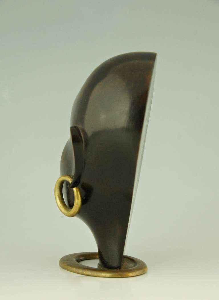Art Deco Wooden Sculpture of an African Woman with Earring on Oval Base by F. Hagenauer, 1930