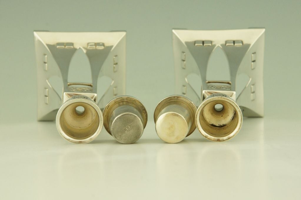 A pair of Art Nouveau WMF Candlesticks ca. 1906 In Good Condition In Antwerp, BE