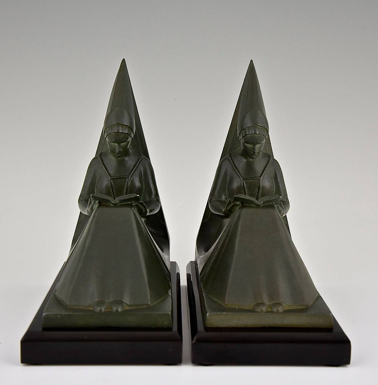 Mid-20th Century Art Deco Bookends by Max Le Verrier, Reading Ladies, France, 1930