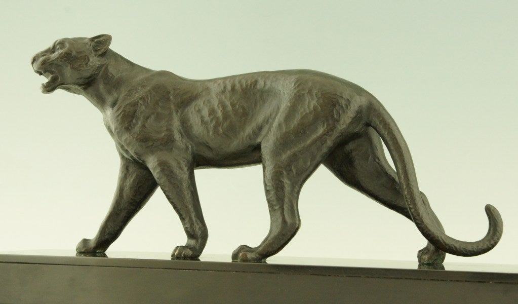 Panthère en bronze Art Déco par Guy. 4