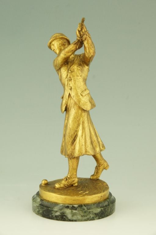 Art Deco Bronze Lady Golfer by José Dunach. In Good Condition In Antwerp, BE