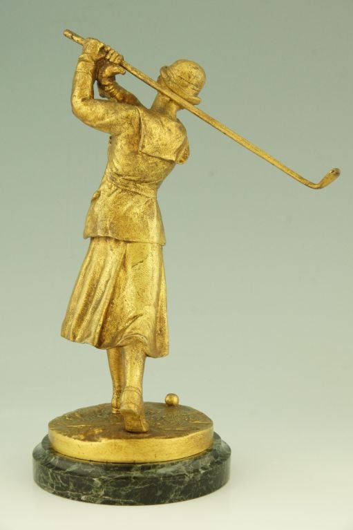 Art Deco Bronze Lady Golfer by José Dunach. 1