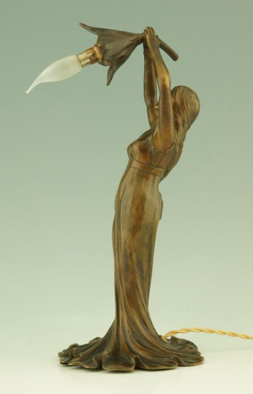 Art Nouveau Bronze Lamp by Taupin d'Auge In Good Condition In Antwerp, BE