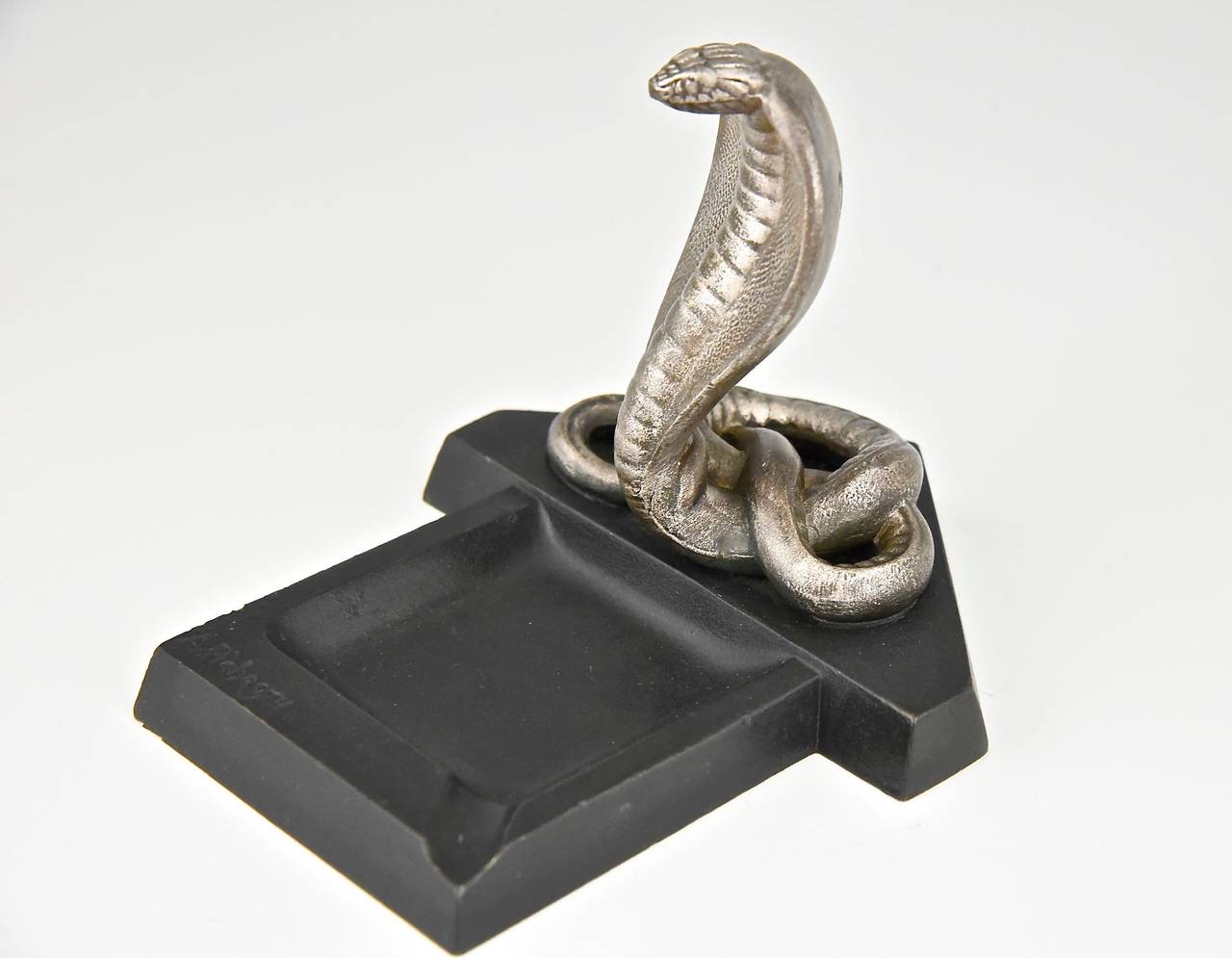 French Art Deco Cobra Ashtray by Pichegru 1