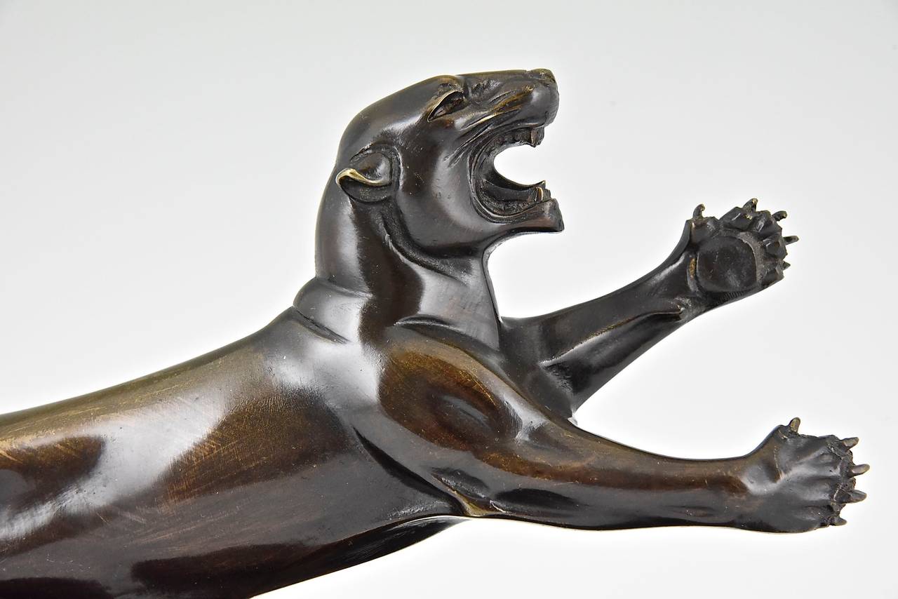 Sculpture Panthère Art Déco en Bronze par H. Gual:: France:: 1930 2