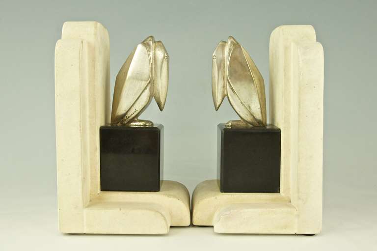 Pair of Bronze Art Deco Cubist Pelican Bookends by G.H. Laurent, France In Good Condition In Antwerp, BE