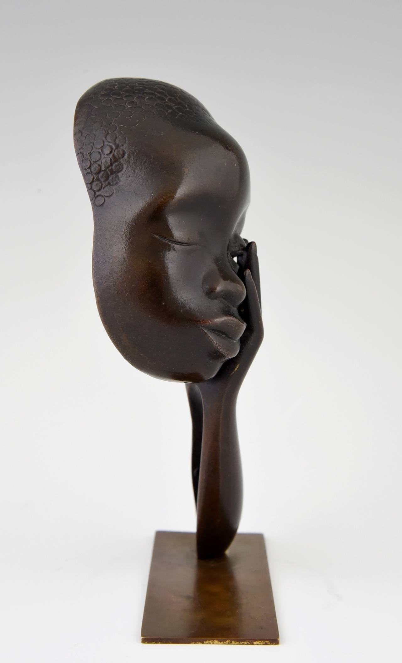 Austrian Bronze Head of an African Woman by Hagenauer, Vienna