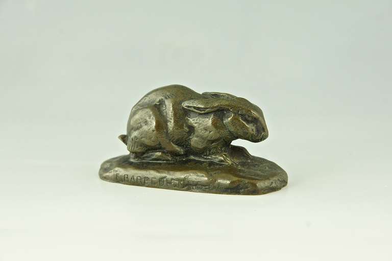 Antique bronze sculpture of a hare by Antoine Louis Barye, France 1880. In Good Condition In Antwerp, BE