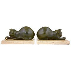 Vintage Pair of Art Deco Cat Bookends by M. Font, 1935