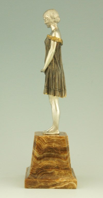 Art Deco Bronze eines jungen Mädchens 
