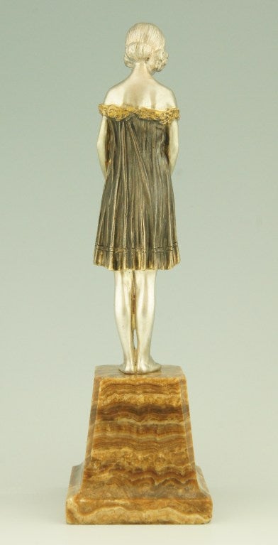 Bronze im Art déco-Stil von D. Chiparus, Unschuld. (Französisch)