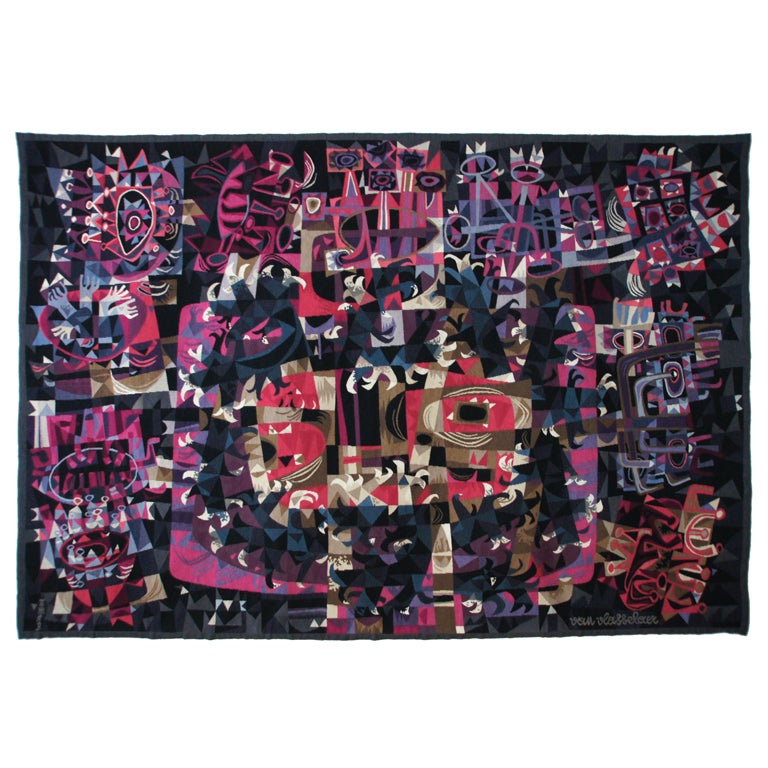 Appassionata, a handwoven woolen tapestry by Van Vlasselaer