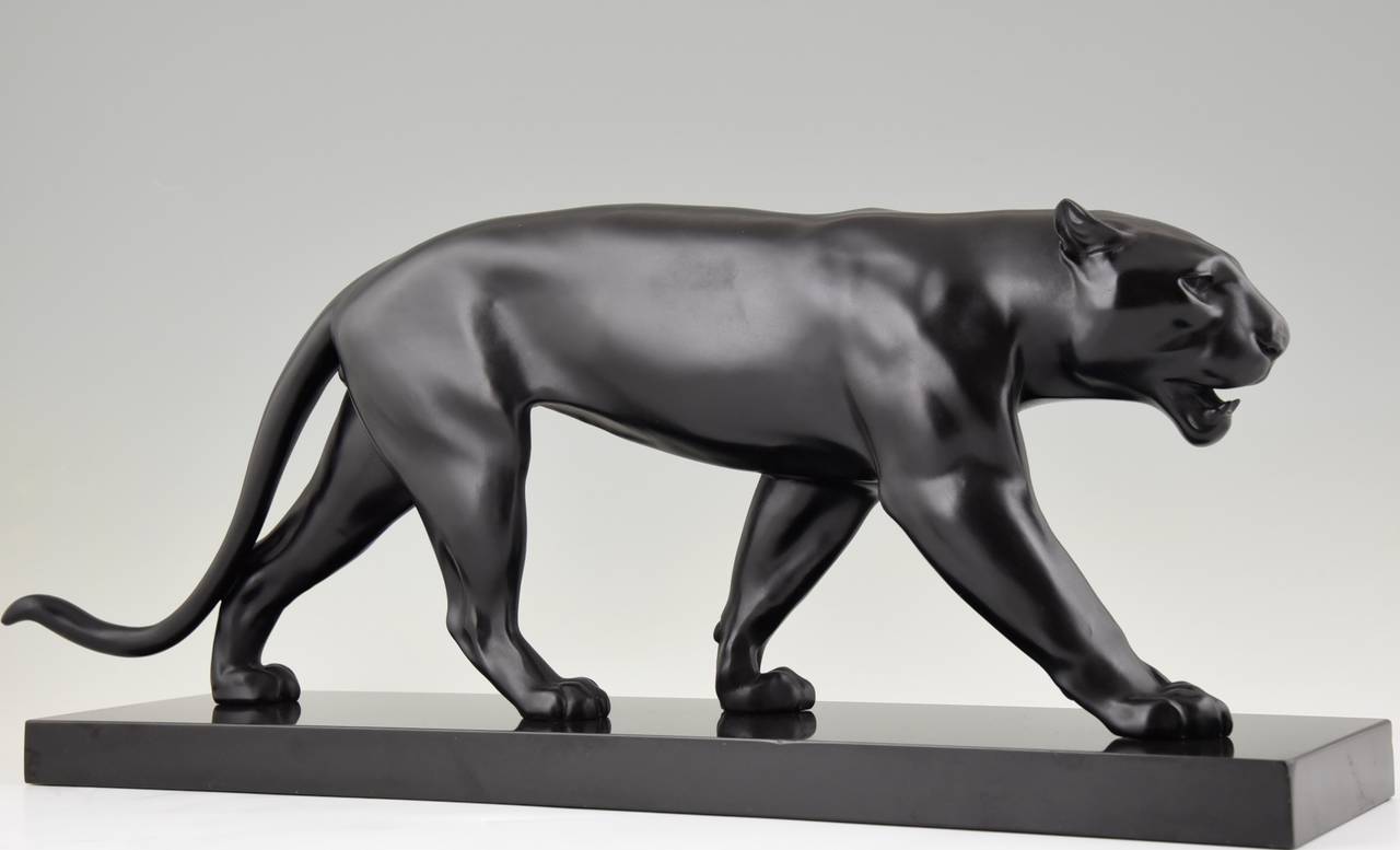 Art Deco Sculpture of a Panther by Max Le Verrier, France, 1930 In Good Condition In Antwerp, BE