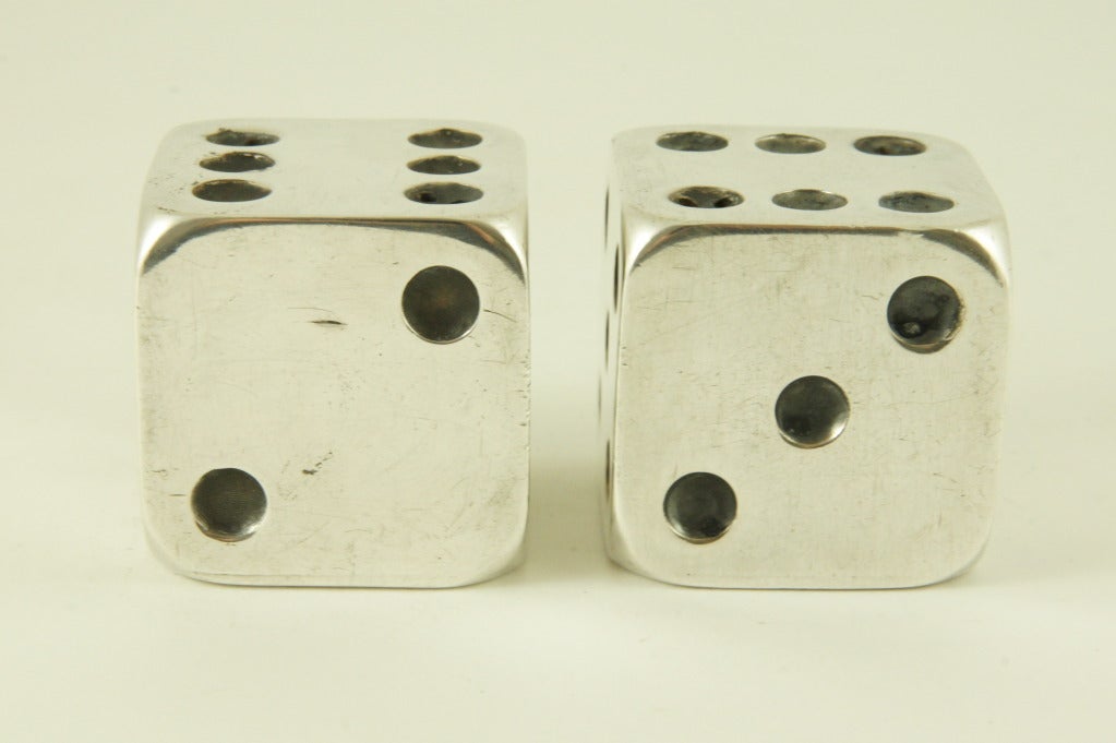 Art Deco silver plated salt and pepper dice by Gallia, France. In Good Condition In Antwerp, BE