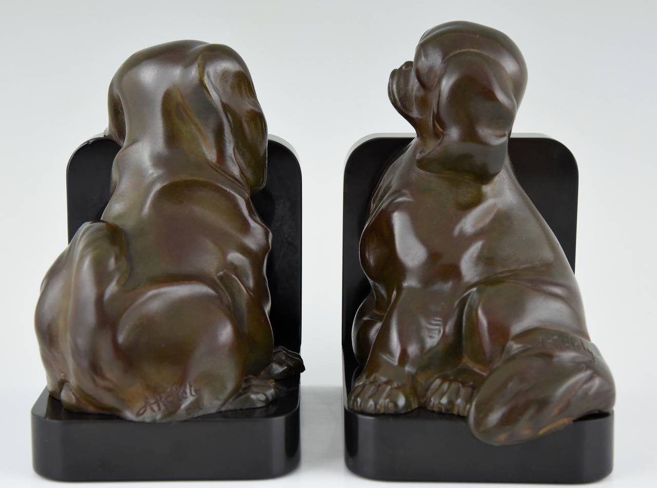 Patinated French Art Deco Bronze Pekingese's Bookends by A. Kelety, 1930