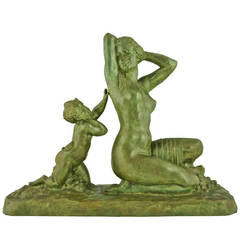 Sculpture en bronze Art Déco d'un nu avec un satyre d'Alfred Foretay