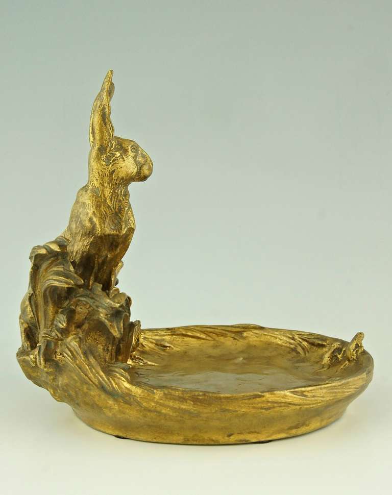 Antique bronze tray with a sitting hare by Charles Paillet, France 1900 In Good Condition In Antwerp, BE