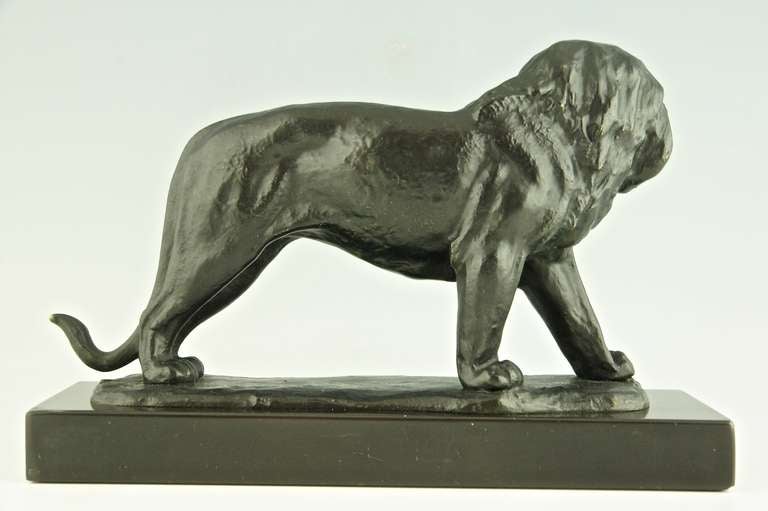 Lion Art Déco en bronze d'Irenée Rochard sur socle en marbre 1
